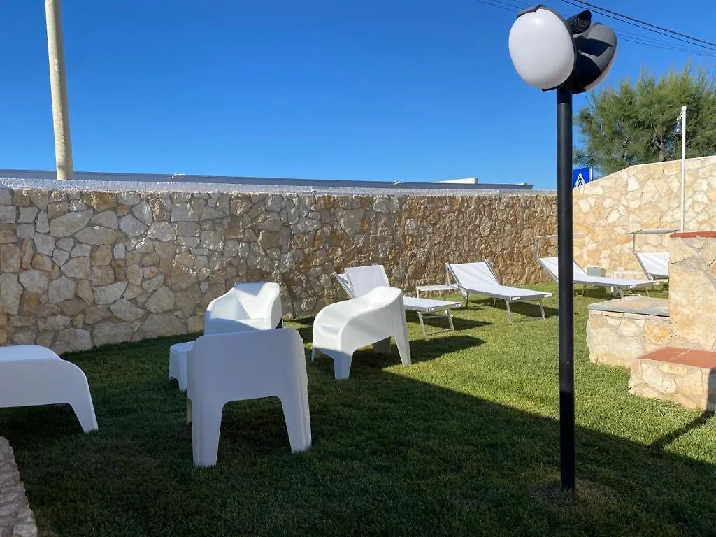 La Maison Du Mar Bari 0*,  Italia